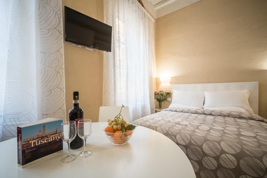 Apartments Lorenzo&Lorenzo Флоренция Экстерьер фото